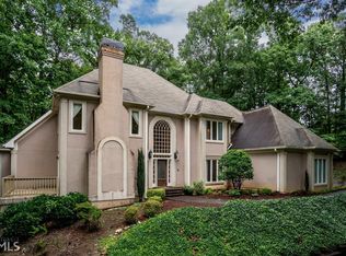 625 Danas Ridge Dr, Roswell, GA 30075