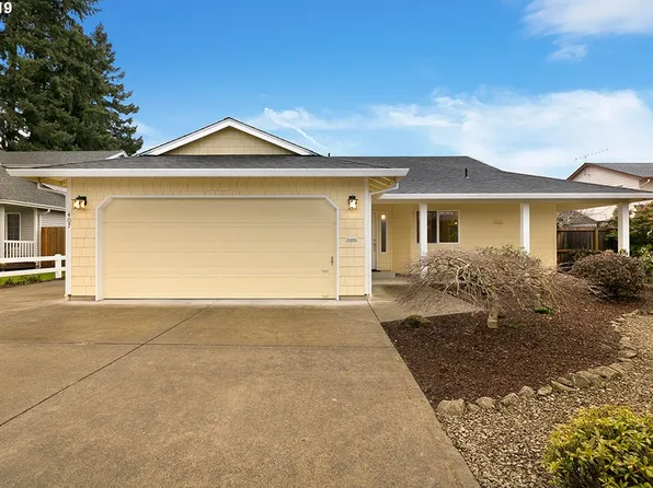 407 NE 135th St, Vancouver, WA 98685
