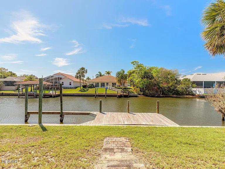 10 Cormorant Ct — Photo 3