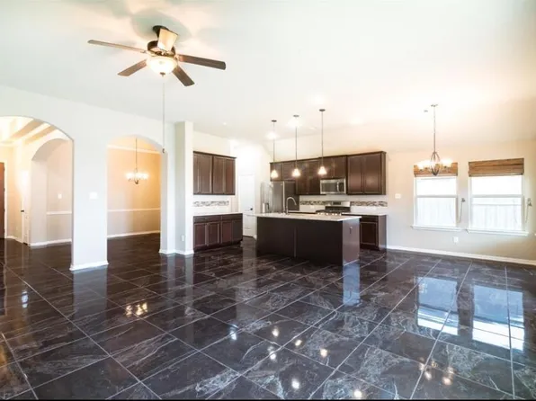 8115 Summer Breeze Ln, Rosenberg, TX 77469