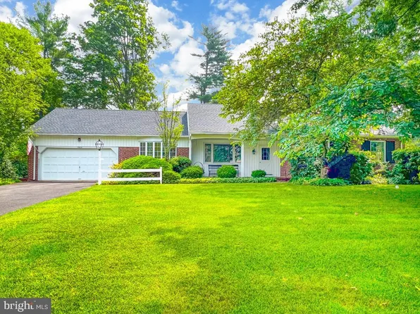 1908 Sylvan Ter, Yardley, PA 19067