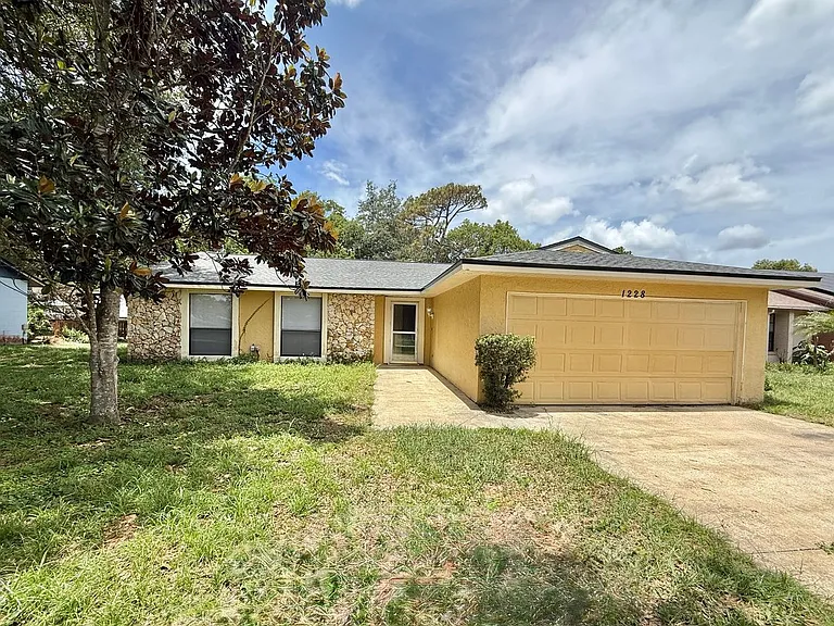 1228 Pine Sap Ct — Photo 13