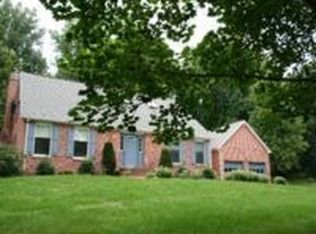 595 Castanea Dr, Martinsburg, WV 25403