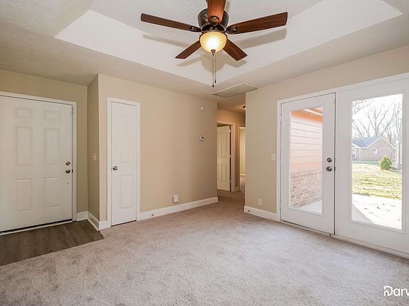 5th image of 415 Lawson Rd