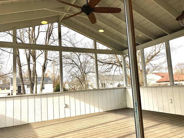 106 W Virginia Ave — Photo 5