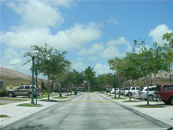 5th image of 3352 NE 11th Dr #0