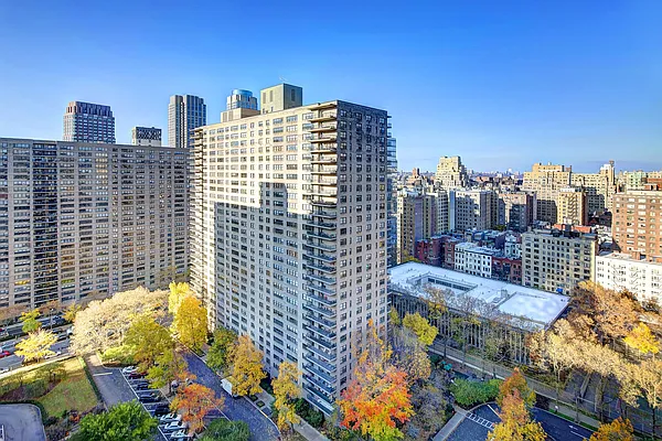 Sold by ACP Realty Group, Inc. | media 2