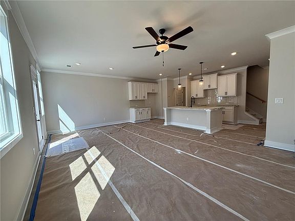 7th image of this home