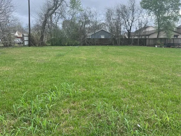 0 Turner St, Baytown, TX 77520