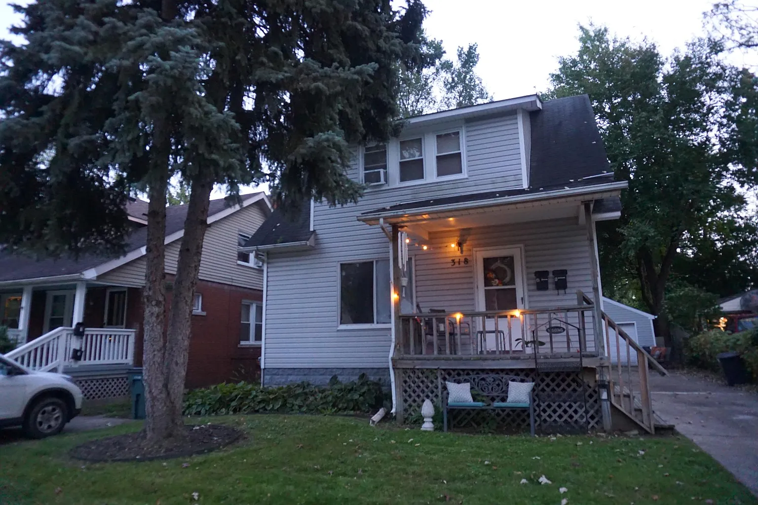 318 Channing St photo 1