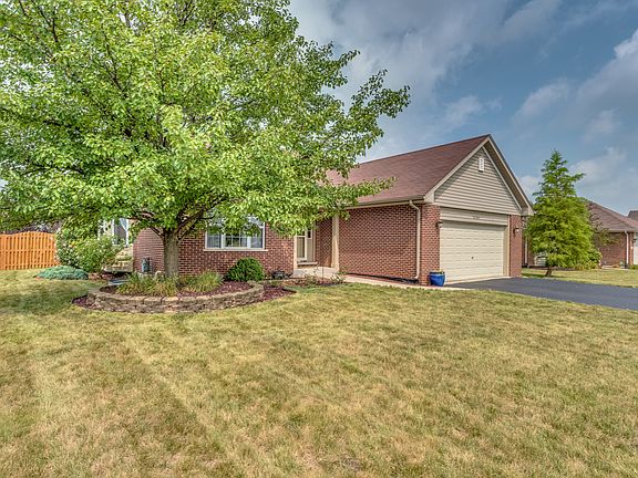 2nd image of 2203 Heron Ln