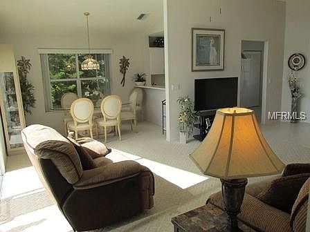 4th image of 714 Lighthouse Dr