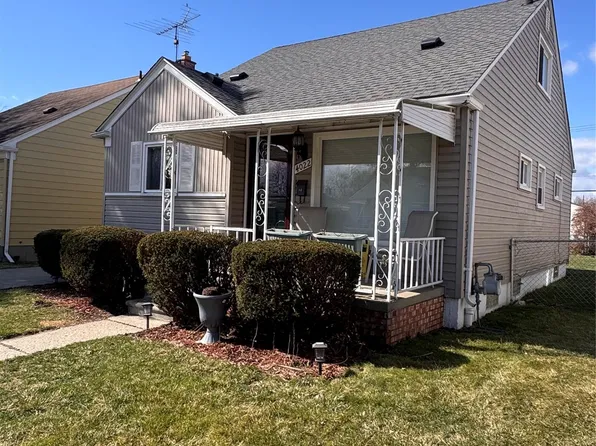4022 Helen Ave, Lincoln Park, MI 48146