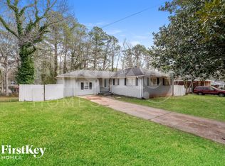 1866 Derrill Dr, Decatur, GA 30032