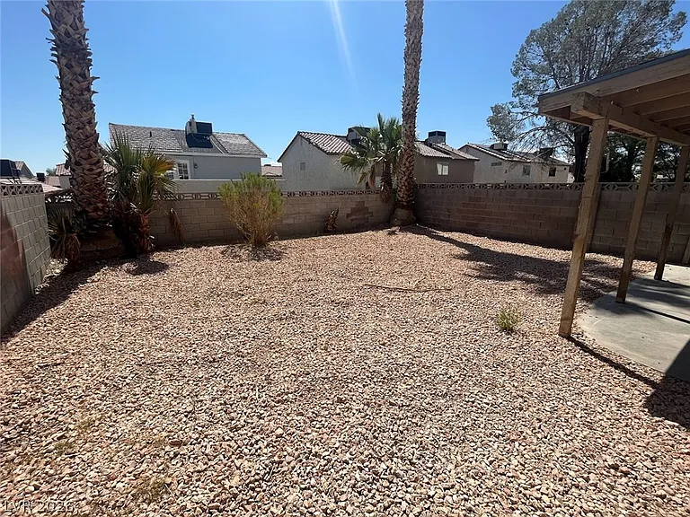 914 Scarlet Ridge Dr — Photo 13