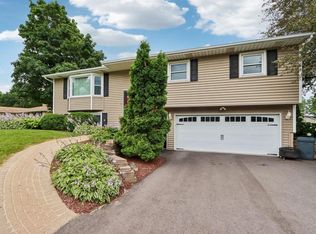 4581 Lotus Ln, Madison, WI 53718