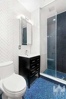 Rented by PREX Realty Corp | media 28