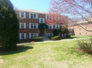 180 Tyngsboro Rd APT 25A, North Chelmsford, MA 01863