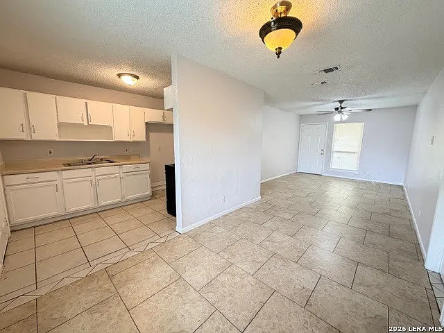 5523 Indian Desert St — Photo 3
