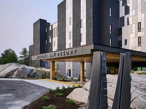 120 Carrick Trl #410, Gravenhurst, ON P1P 0A6