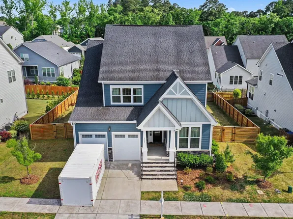 1105 Crested Jay Dr, Durham, NC 27707