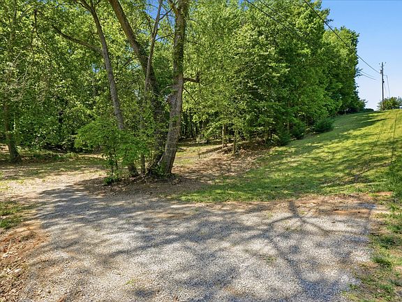 2nd image of 137 Brooksview Rd Lot 137