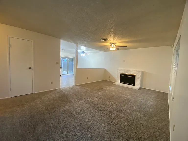 2329 Foust St — Photo 2