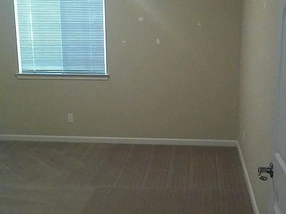 5th image of 425 E Acacia St #2