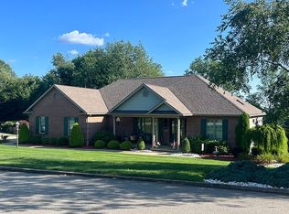 1049 Rimrock Rd, Greensburg, PA 15601