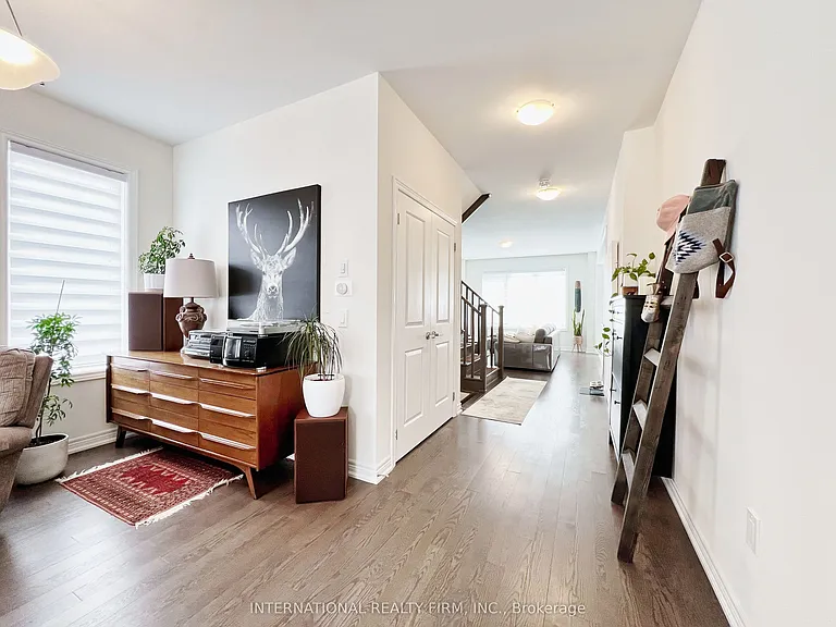 1 Frederick Pearson St — Photo 11
