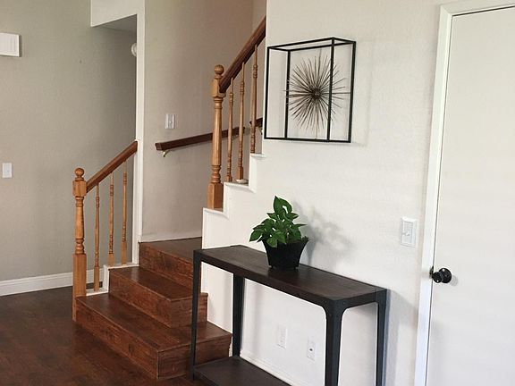 L.R. with tiny room/pantry door