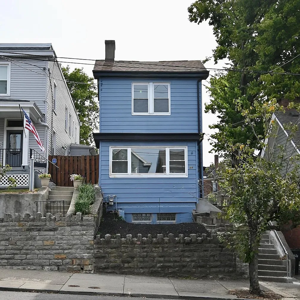 212 Washington Ave — Photo 1