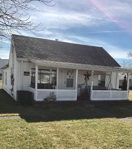 1st image of 1055 W Center St