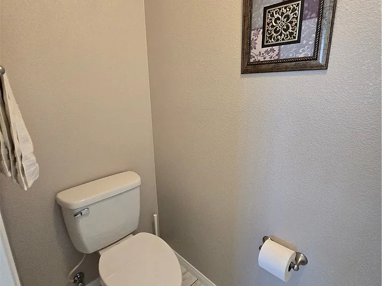 2232 Alanhurst Dr — Photo 30