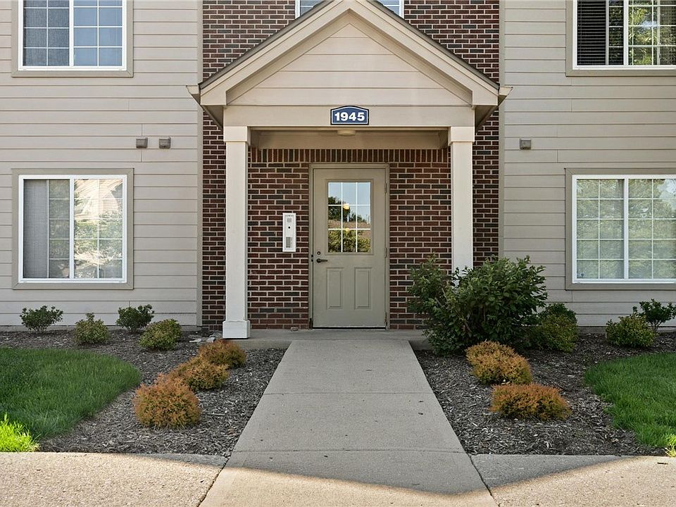 1st image of 1945 Waterstone Blvd APT 103