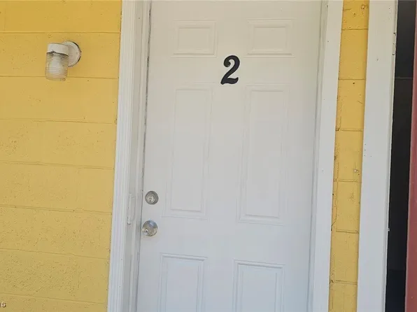 105 Taylor St, Lake Placid, FL 33852