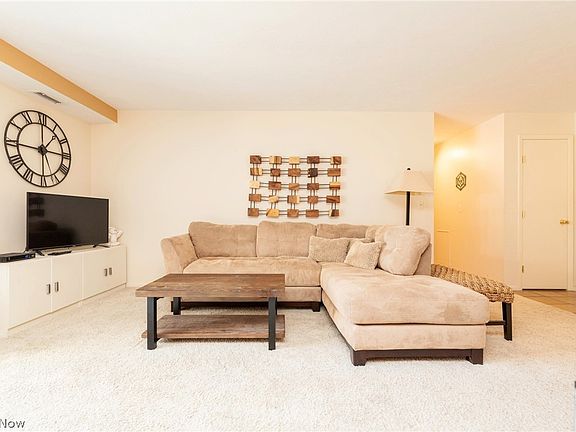 4th image of 2112 Acacia Park Dr APT 322