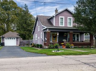 210 N Alex Rd, Dayton, OH 45449