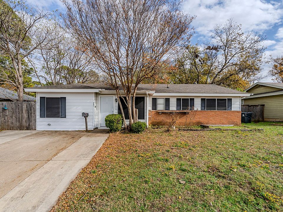 1st image of 607 N Davis Dr