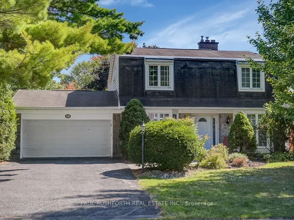 10 Cosburn Ave, Ottawa, ON K2H 8A1