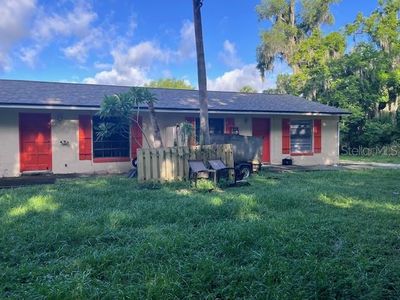 121 Palm St #B, Deland, FL, 32724