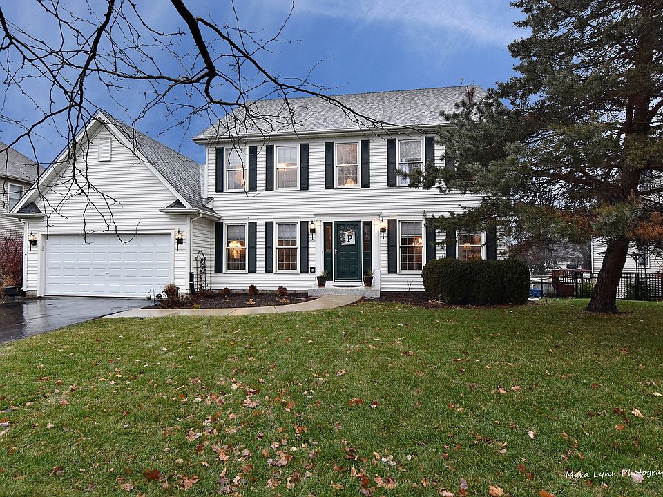 1st image of 815 Aster Ct