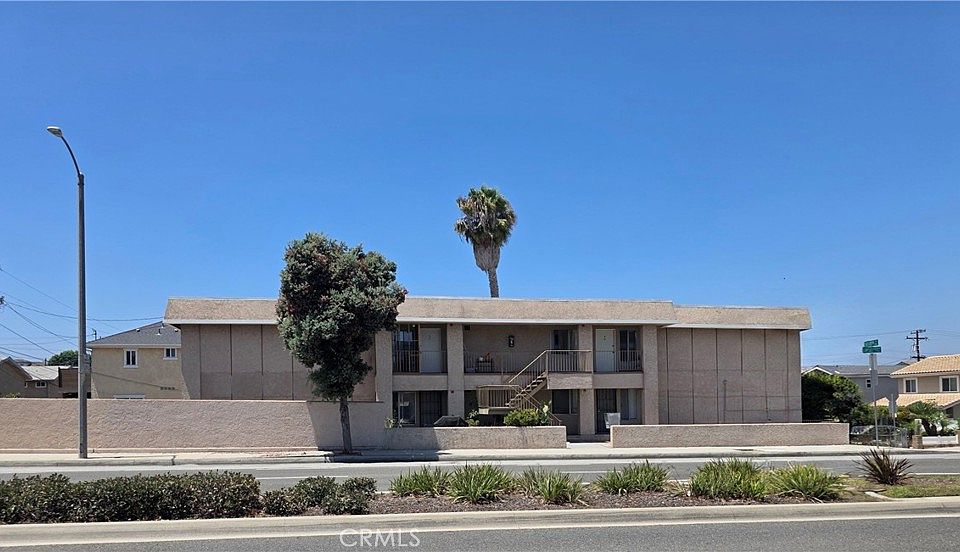 1st image of 2409 Inglewood Ave