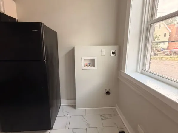 176 Frank St, New Haven, CT