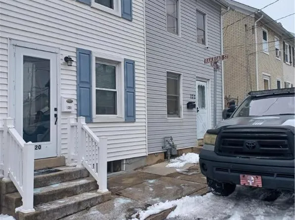 122 Wood St, Catasauqua, PA 18032