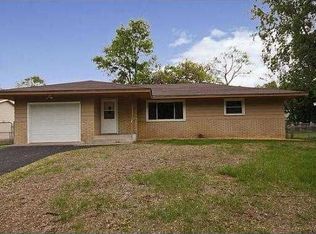 7236 Girard Ave N, Brooklyn Center, MN 55430