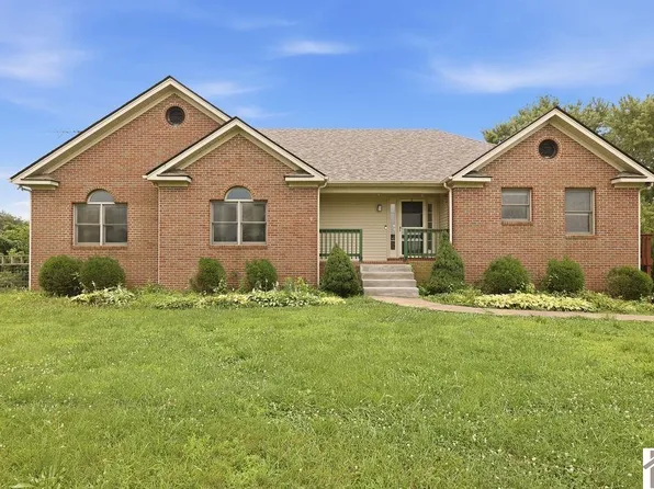 97 Camelot Dr, Cadiz, KY 42211