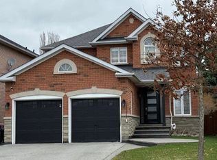 33 Hillpath Cres, Brampton, ON L6Z4T7