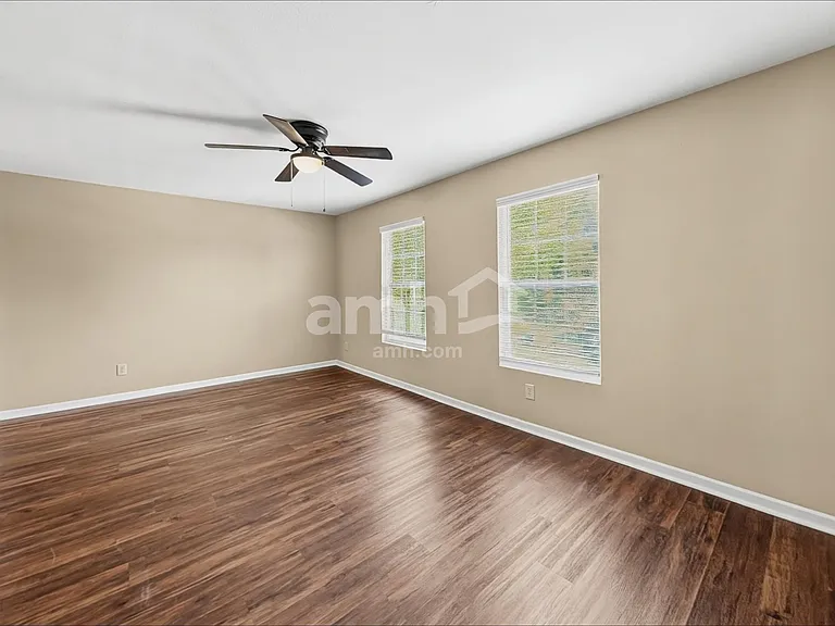2361 Blackthorn Dr — Photo 11