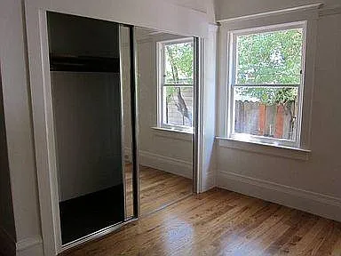6420 Colby St — Photo 3
